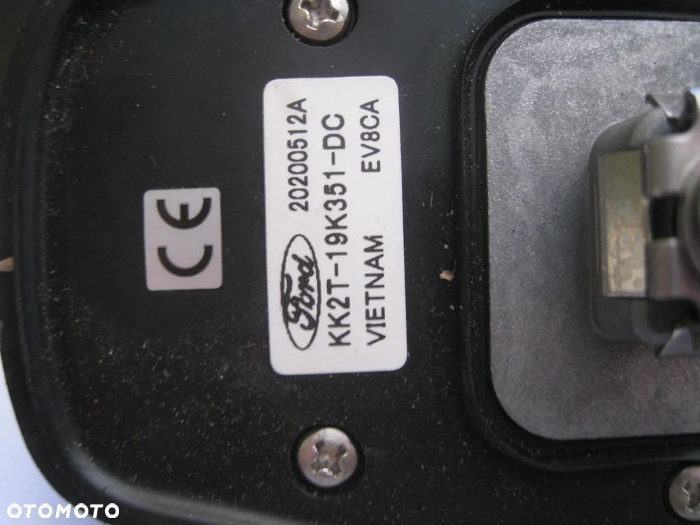 ANTENA DACHOWA TRANSIT CUSTOM KK2T-19K351-DC - 2