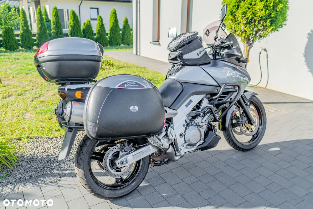 Suzuki V-STROM - 3