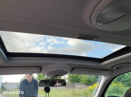 Mercedes-Benz Klasa E 320 CDI 7G-TRONIC Avantgarde DPF BusinessEDITION - 9