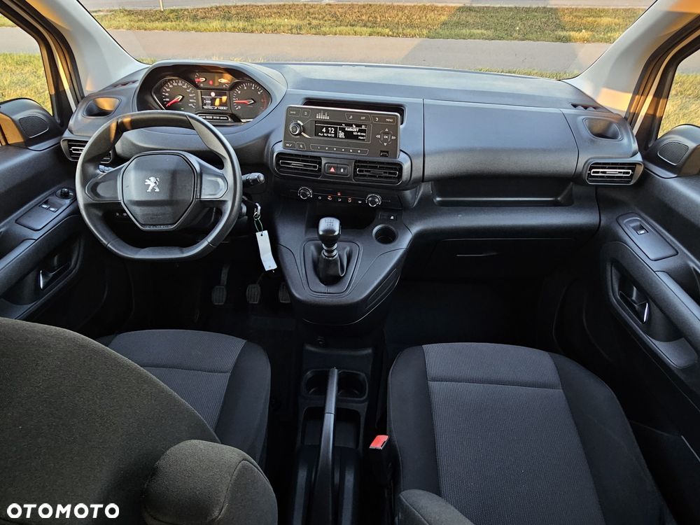 Peugeot Rifter - 10