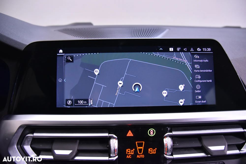 BMW Seria 3 330e xDrive AT PHEV - 22