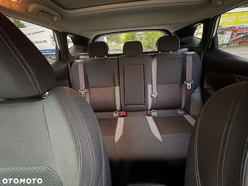 Nissan Qashqai 1.7 dCi 4x4 Tekna Xtronic - 11