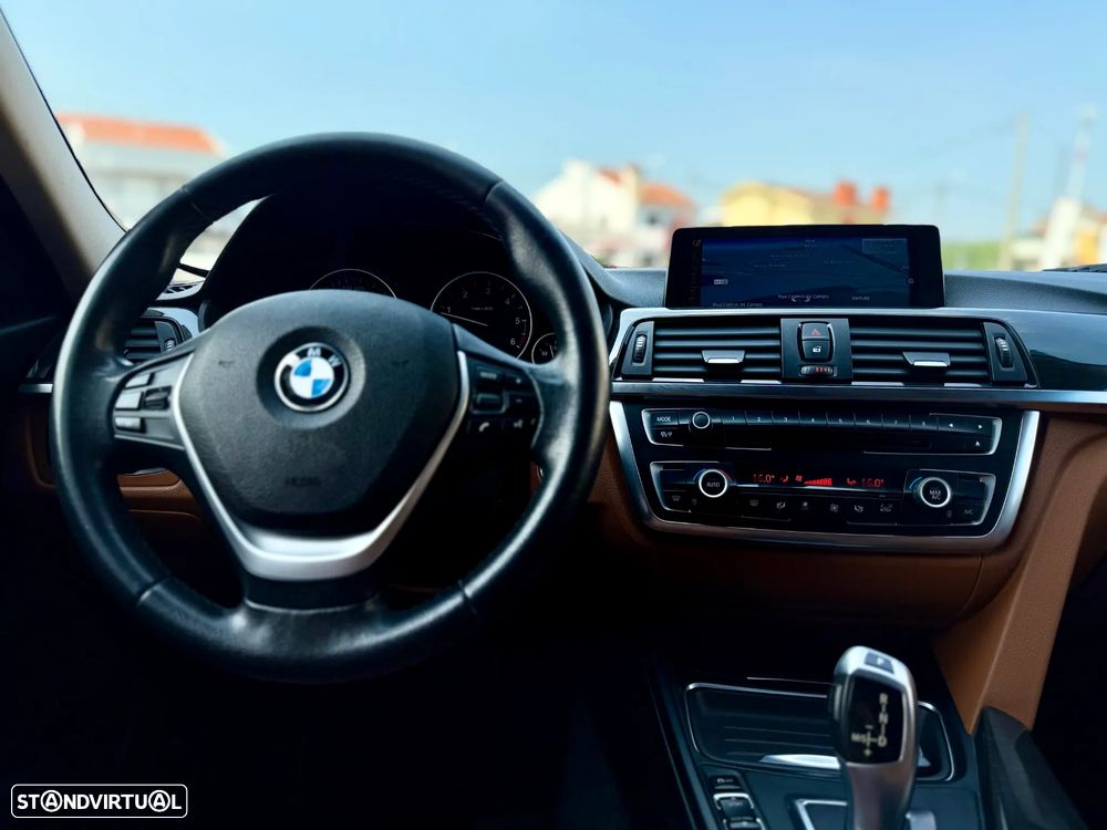 BMW 320 d Auto Line Luxury - 16