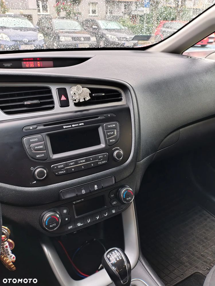 Kia ProCeed 1.4 M - 10