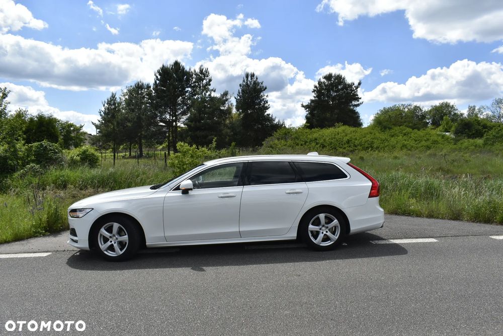 Volvo V90 D4 Momentum Pro - 11