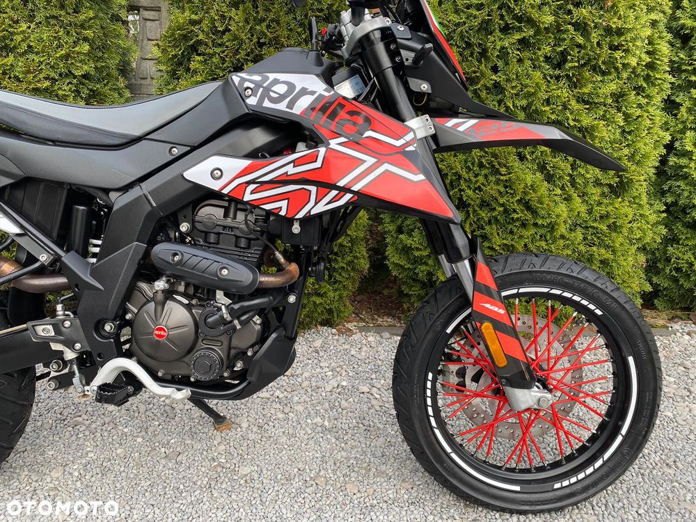 Aprilia SX - 17