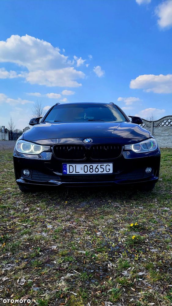 BMW Seria 3 318d xDrive - 6
