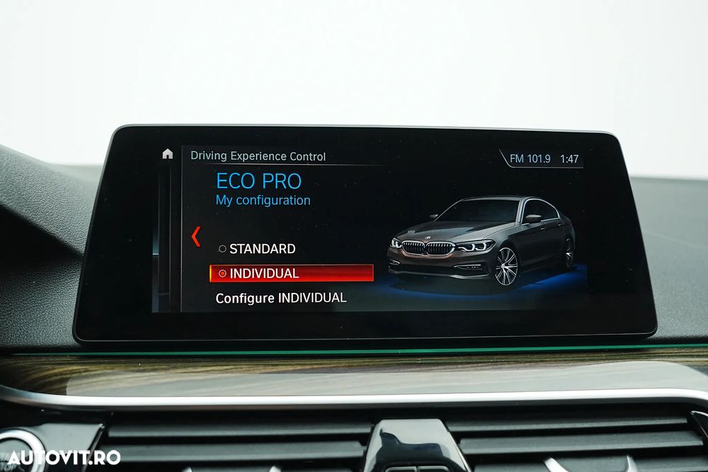 BMW Seria 5 530i xDrive Aut. Sport Line - 38