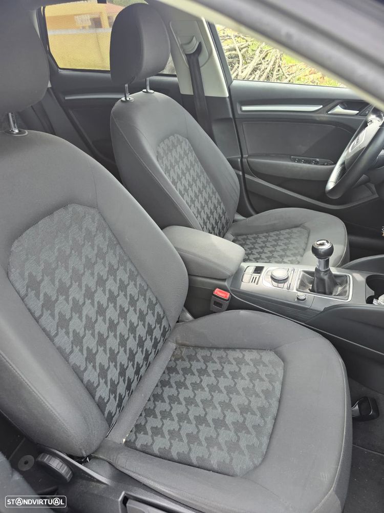 Audi A3 Sportback 2.0 TDI Attraction - 22