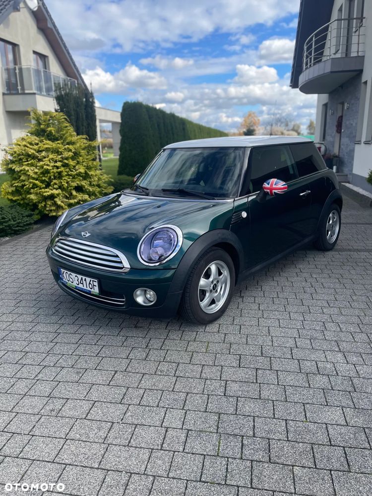 MINI Cooper Standard - 24