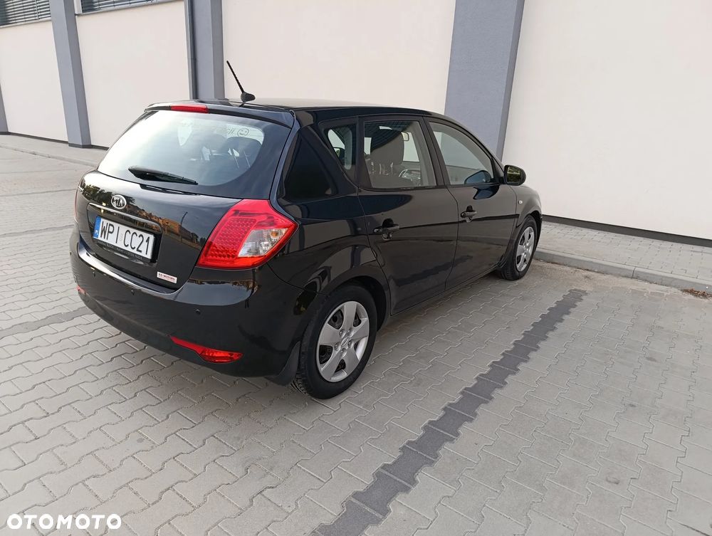 Kia Ceed 1.4 Optimum - 4