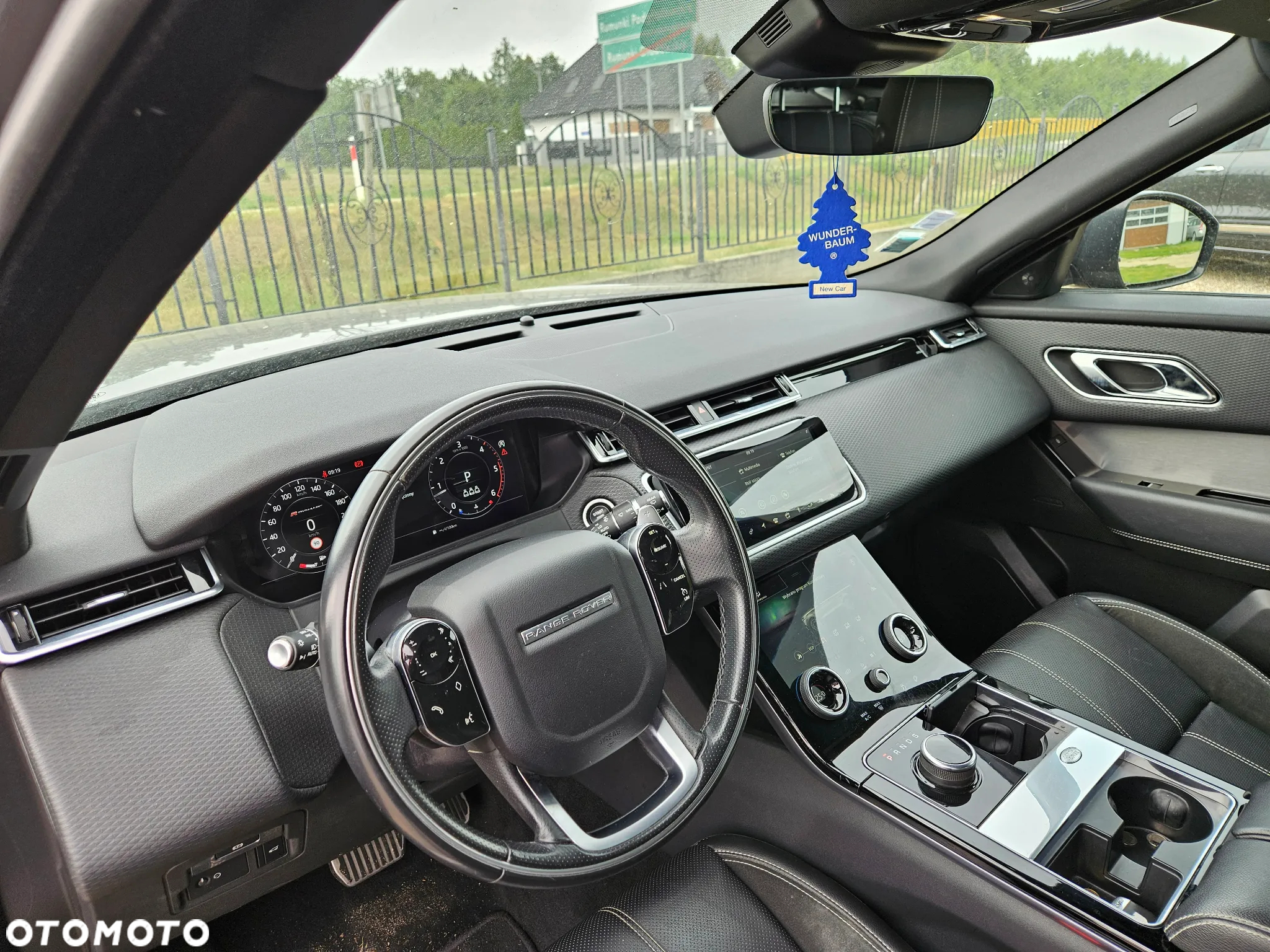 Land Rover Range Rover Velar 2.0d R-Dynamic S - 30