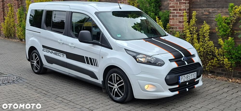 Ford Tourneo Connect Grand - 23