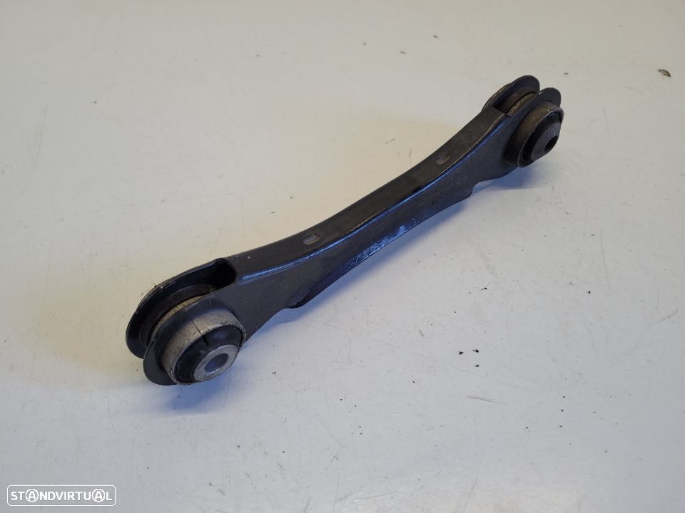 Braço de suspensão traseiro esquerdo/direito BMW 1/2/3/4 F20/F21/F22/F30/F31/F32/F36 REF: 6792517 - 1