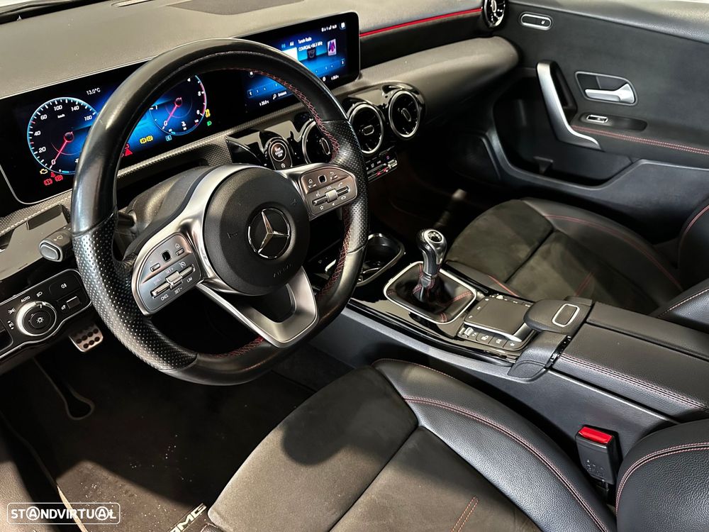 Mercedes-Benz A 180 d AMG Line - 24