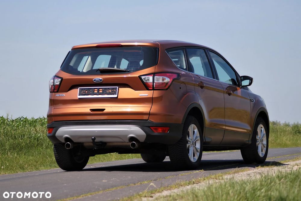 Ford Kuga - 4