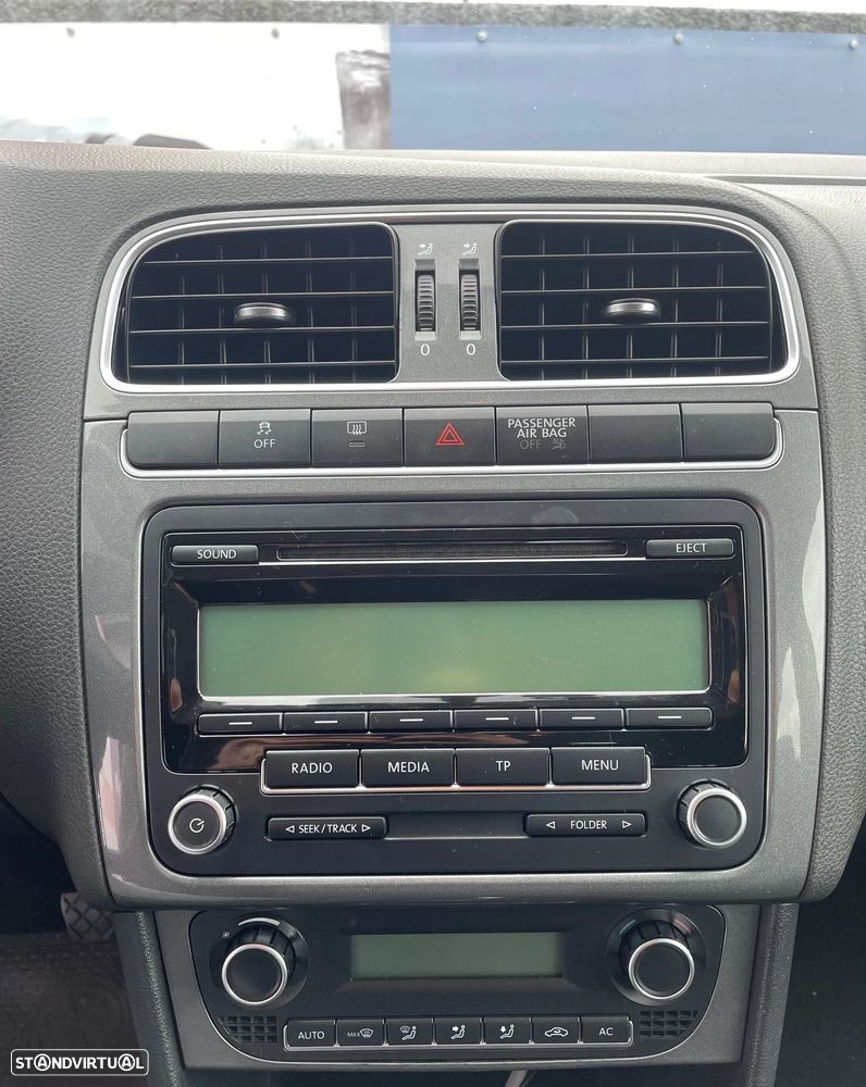 VW Polo 1.6 TDI Highline - 12