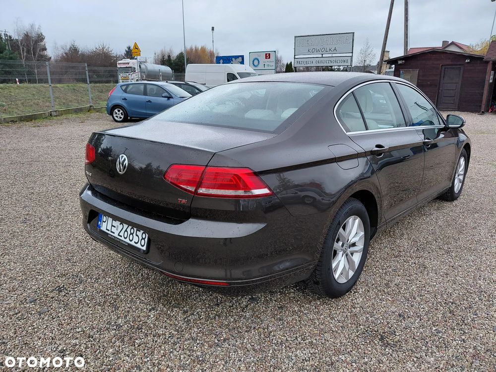 Volkswagen Passat 1.8 TSI BMT Comfortline - 3