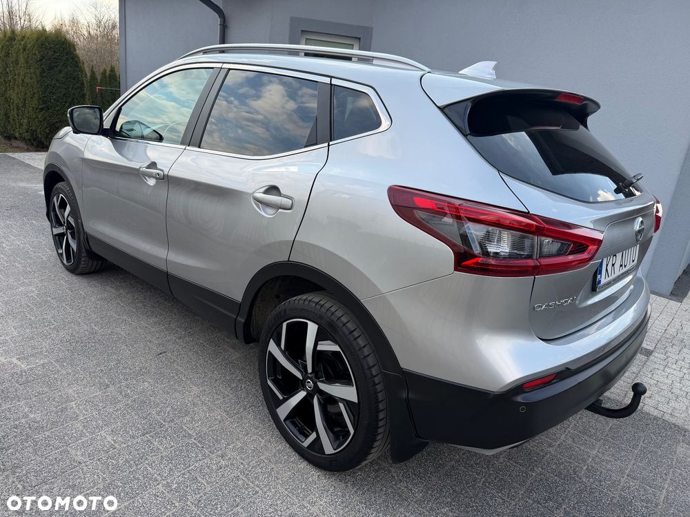 Nissan Qashqai 1.6 dCi Xtronic TEKNA+ - 33