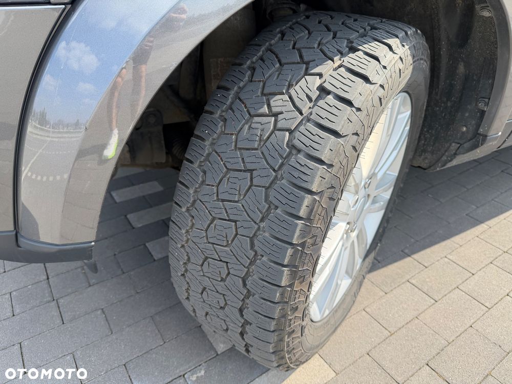 Land Rover Discovery 3.0 SD V6 HSE EU6 - 15