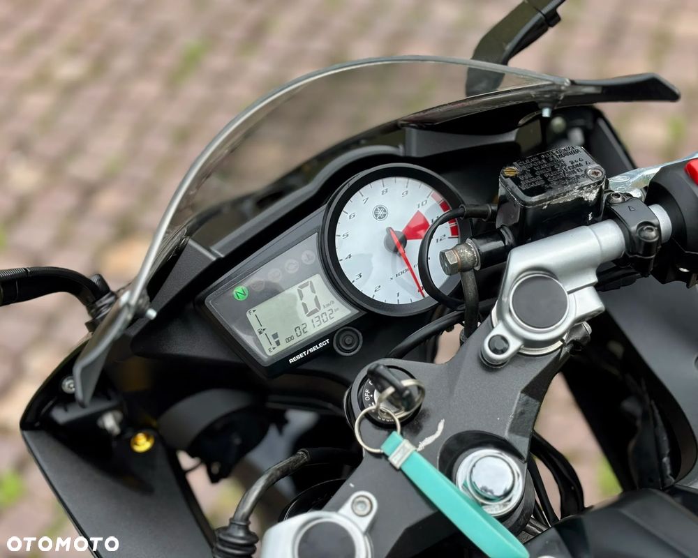 Yamaha YZF - 7