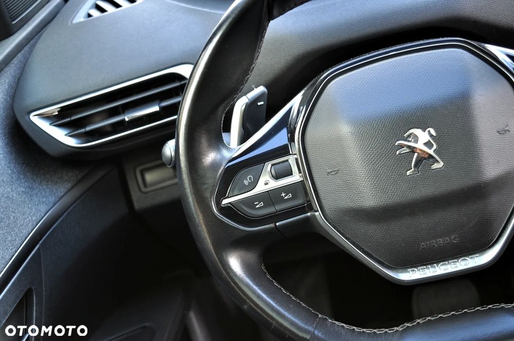 Peugeot 3008 1.5 BlueHDi Allure S&S EAT8 - 34