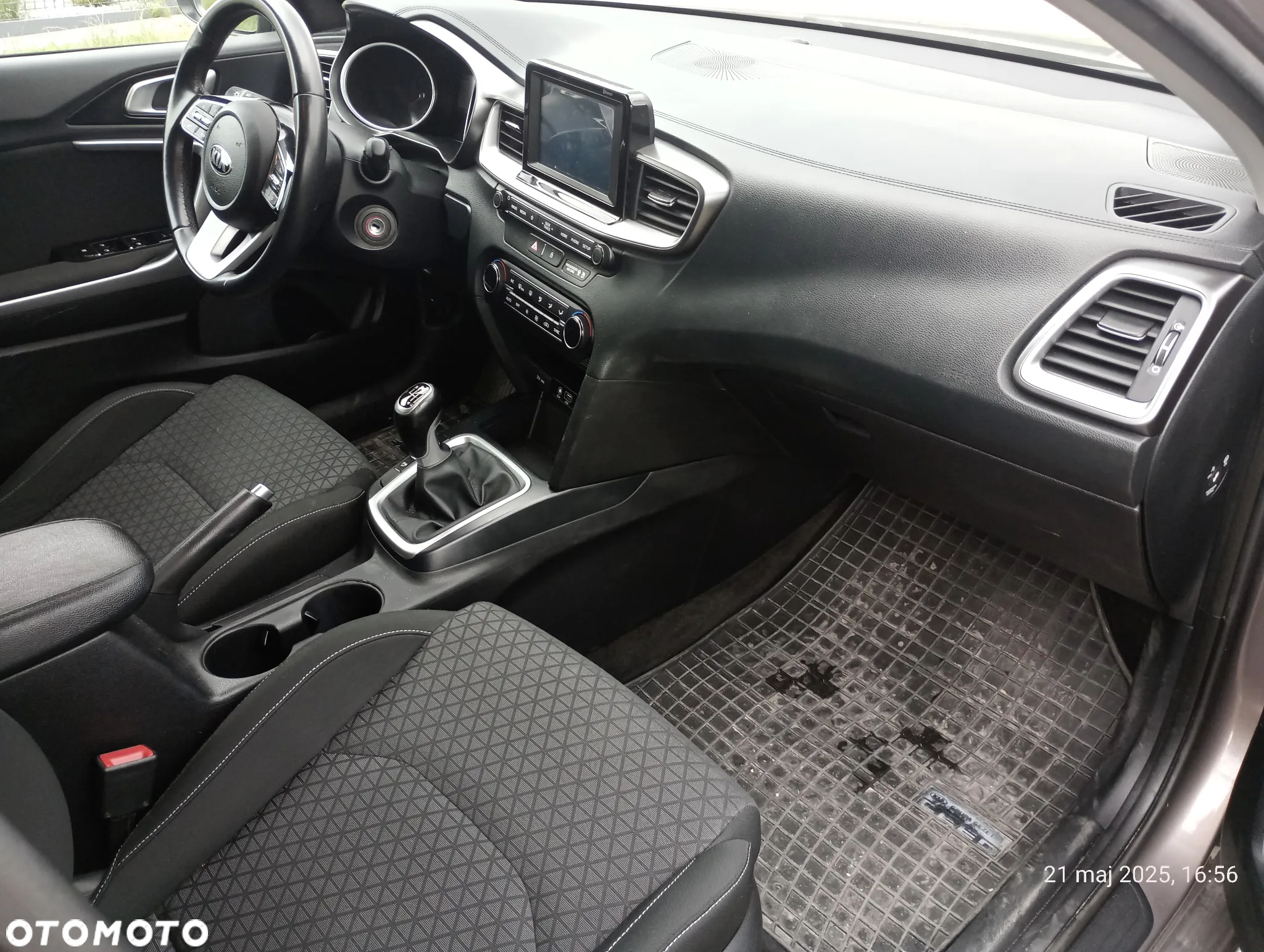 Kia Ceed 1.4 M - 10
