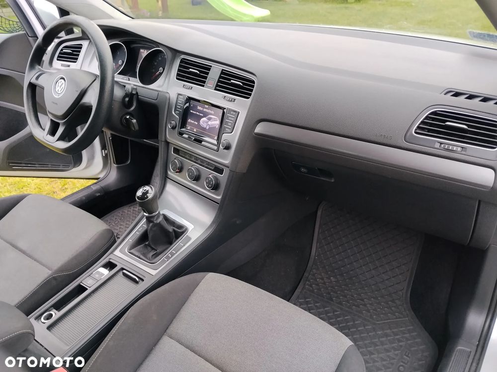 Volkswagen Golf 1.6 TDI Trendline - 18