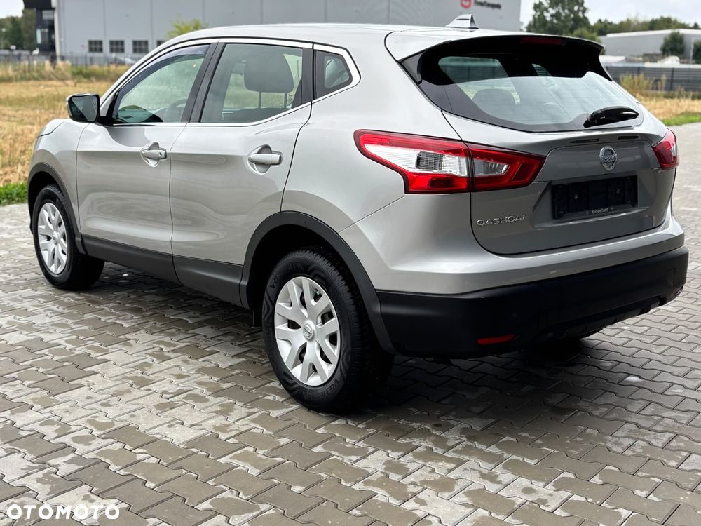 Nissan Qashqai 1.2 DIG-T Visia - 10