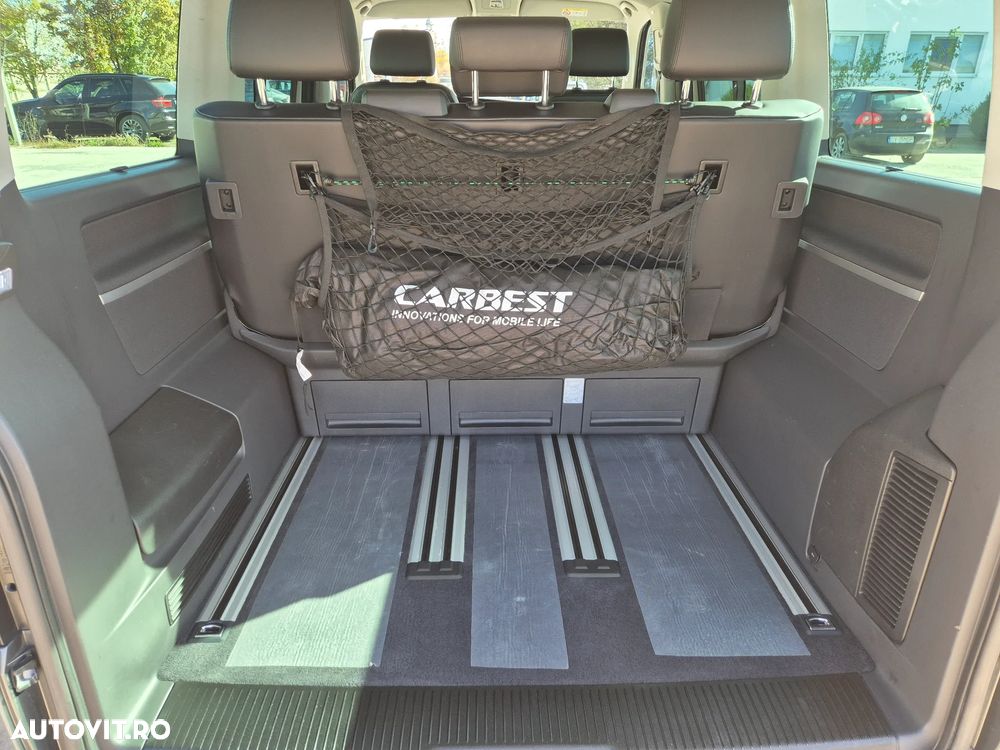 Volkswagen Multivan - 14