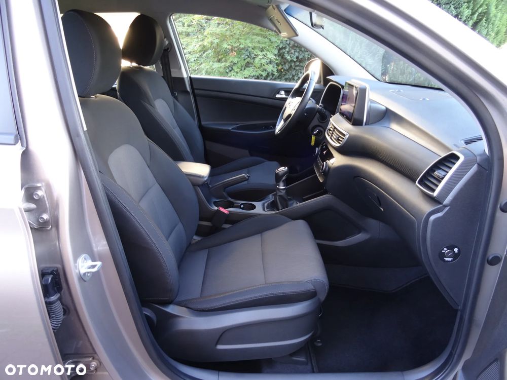 Hyundai Tucson 1.6 GDi 2WD Trend - 32