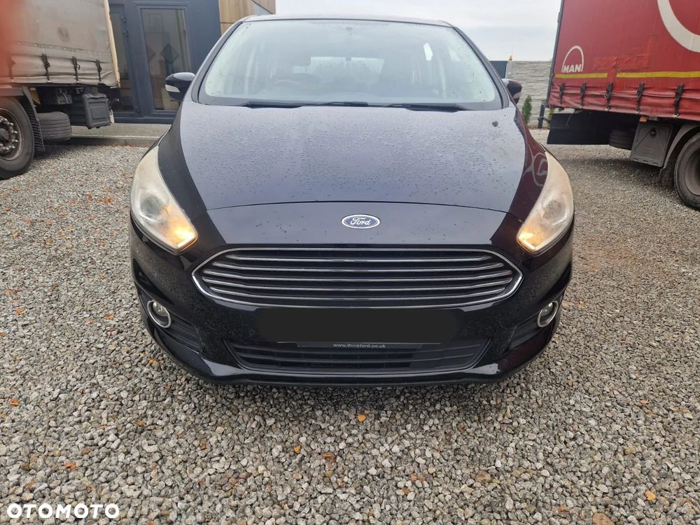 Ford S-Max - 8