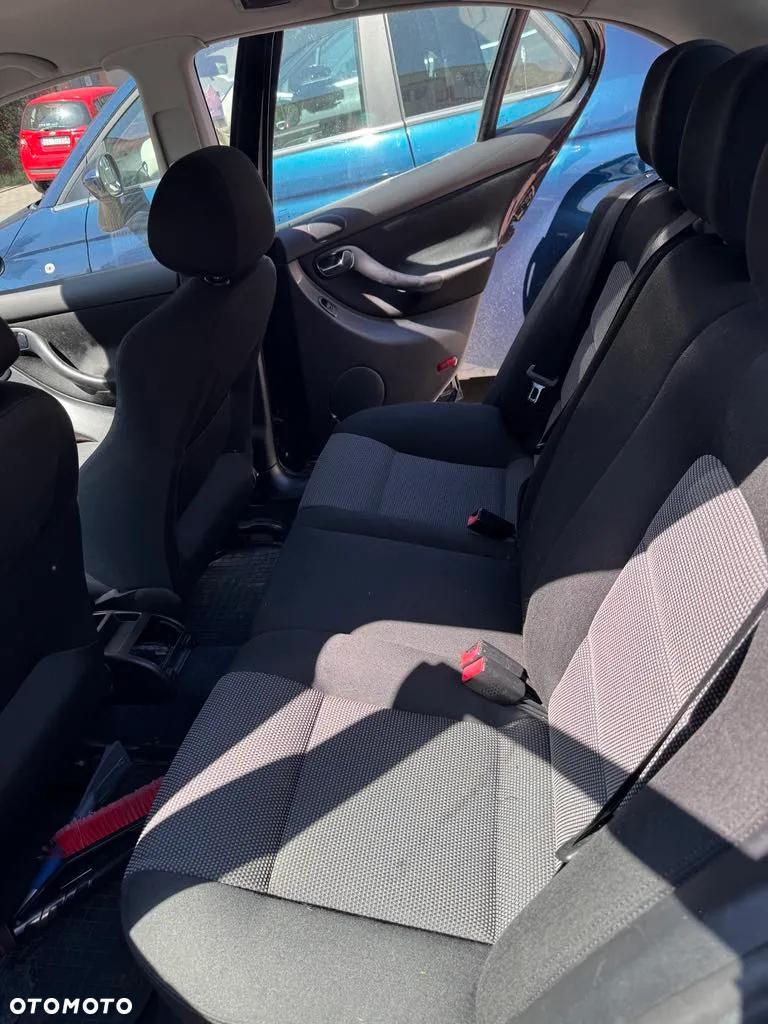 Seat Leon 1.6 Stella - 25