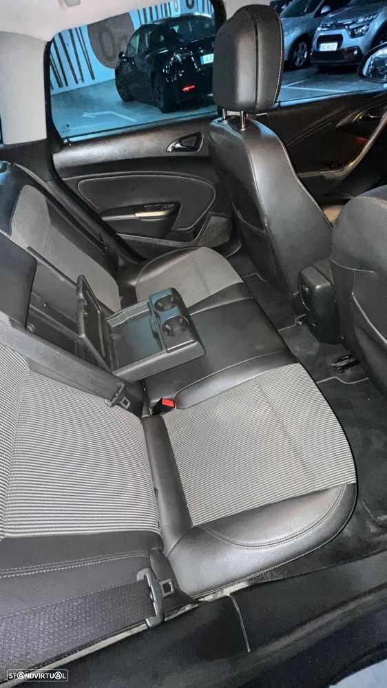 Opel Astra Sports Tourer 1.7 CDTi Cosmo - 9