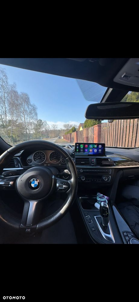 BMW Seria 3 328i xDrive Sport Line - 14
