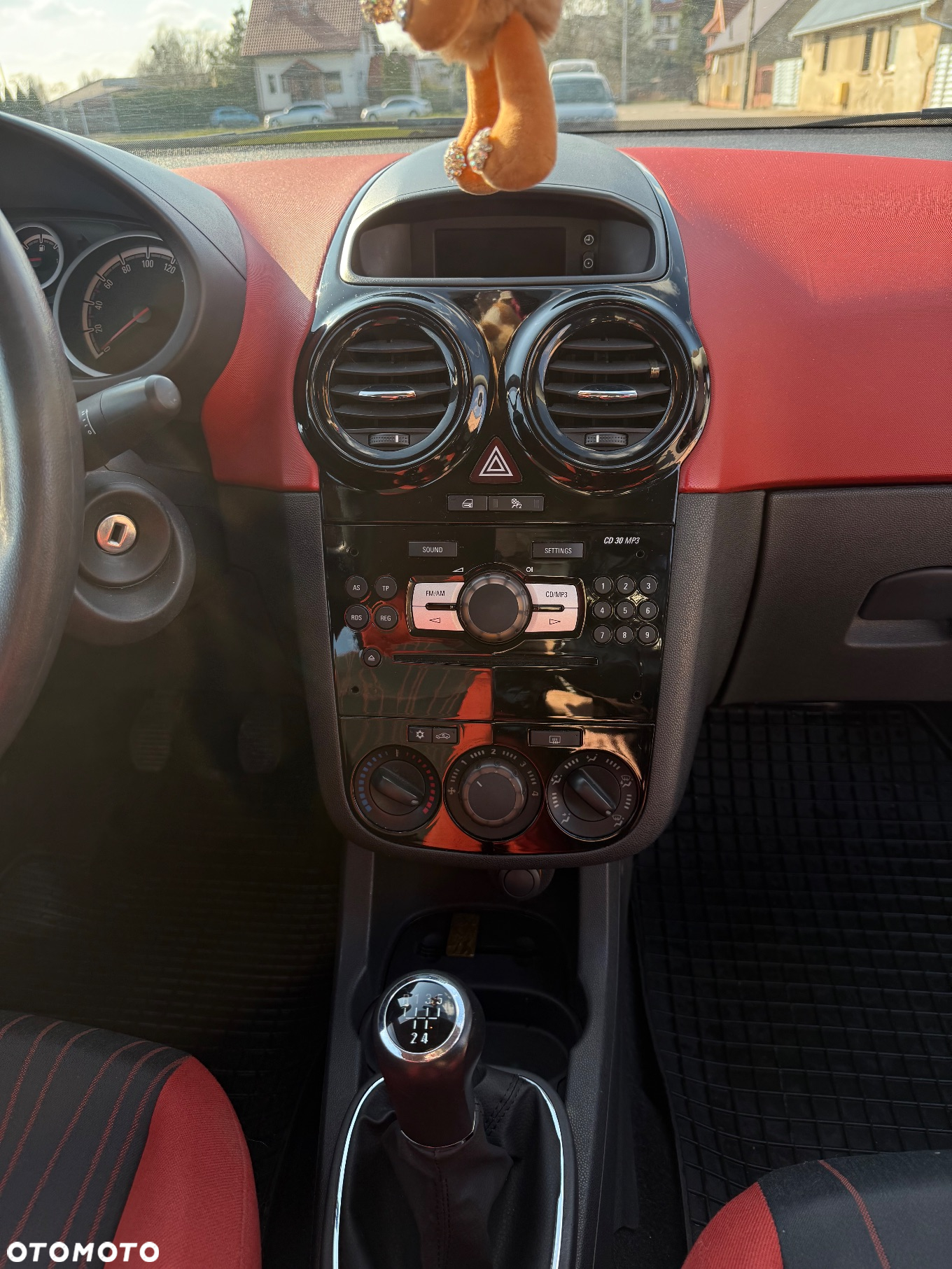 Opel Corsa - 8