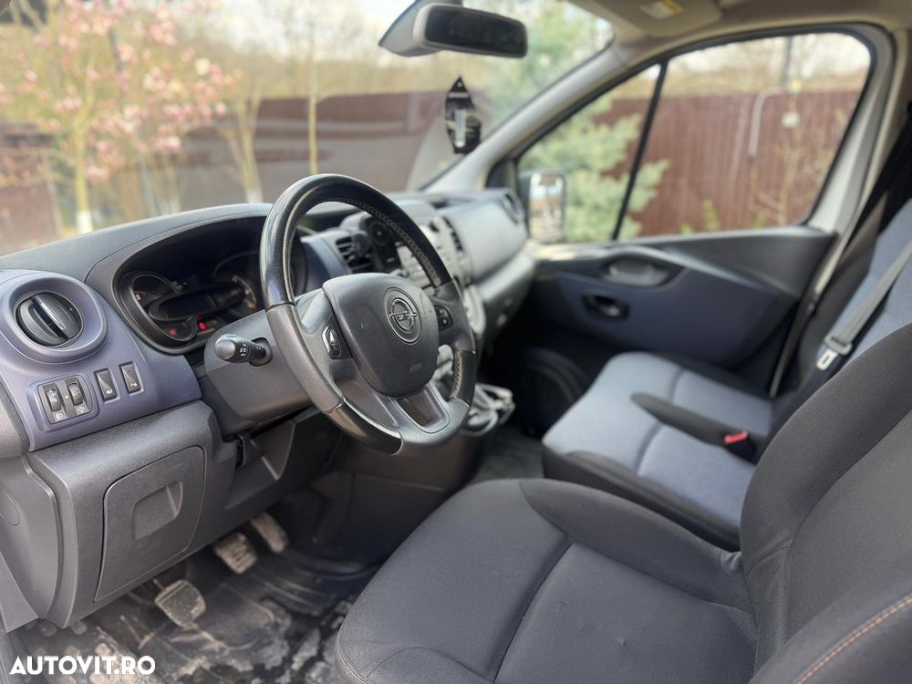 Opel Vivaro Combi L1H1 2.7 t Start/Stop - 8