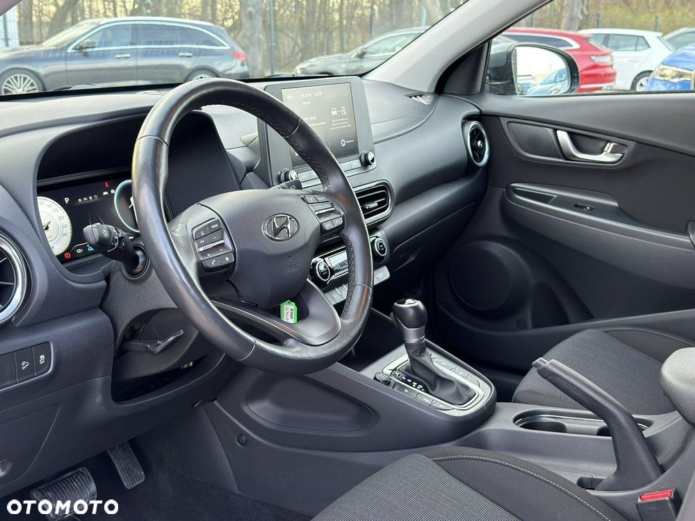 Hyundai Kona - 10