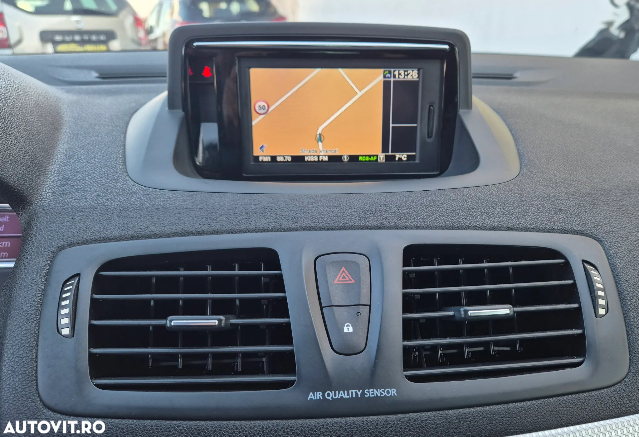 Renault Megane Grandtour ENERGY dCi 110 Start & Stopp Bose Edition - 21