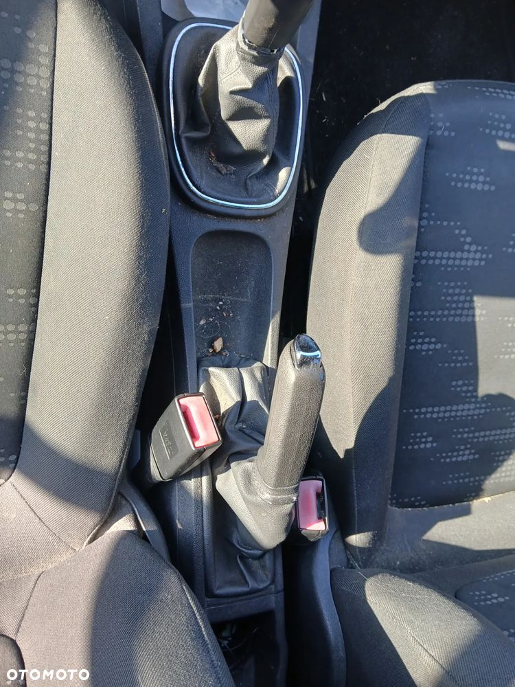 OPEL CORSA D Z157 5D 11R fotel fotele kanapa deska kokpit podsufitka boczek boczki klamka - 6