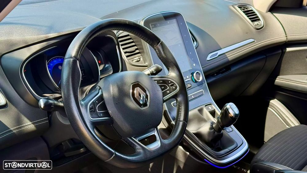Renault Grand Scénic 1.5 dCi Intens Hybrid Assist SS - 8