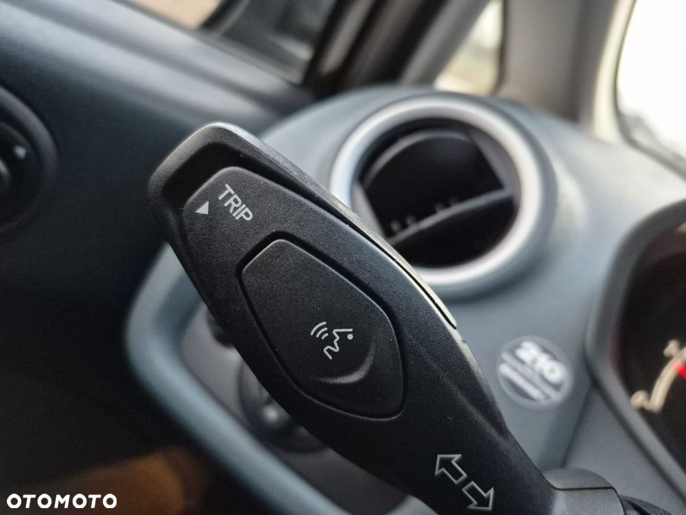 Ford Fiesta 1.25 Platinium X - 27