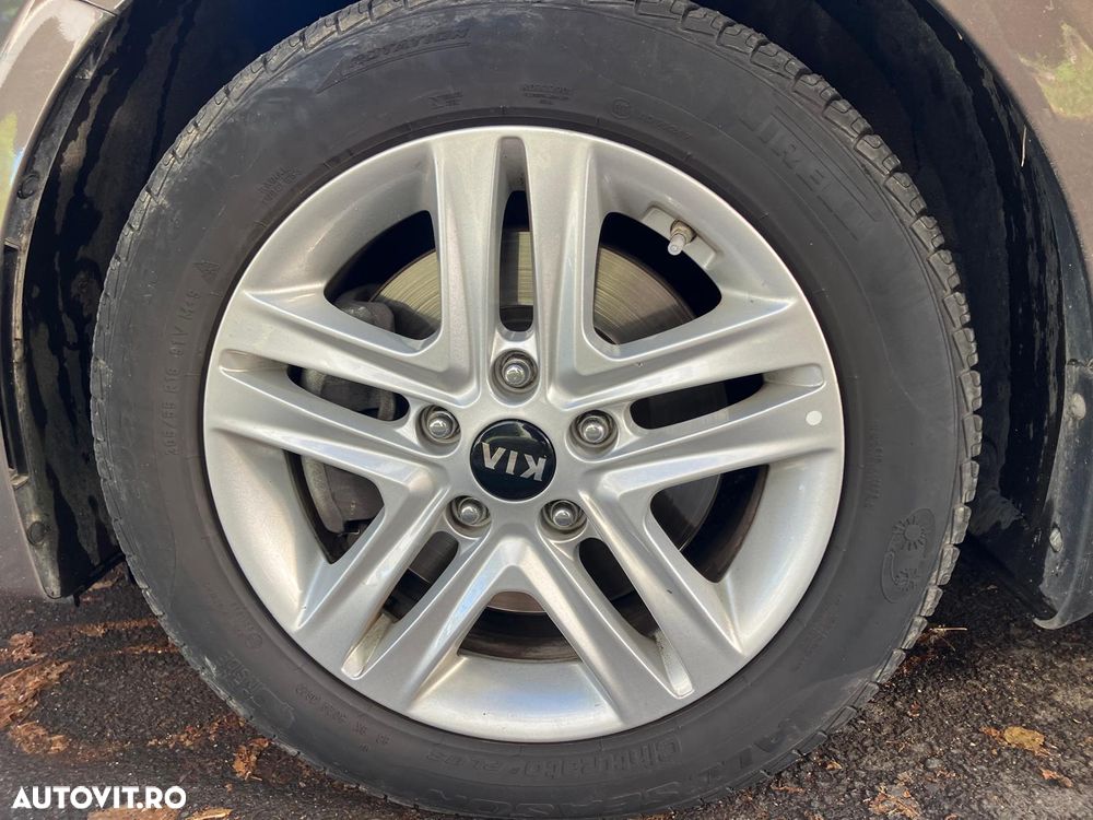 Kia Ceed Cee'd 1.4 GSL Star - 10