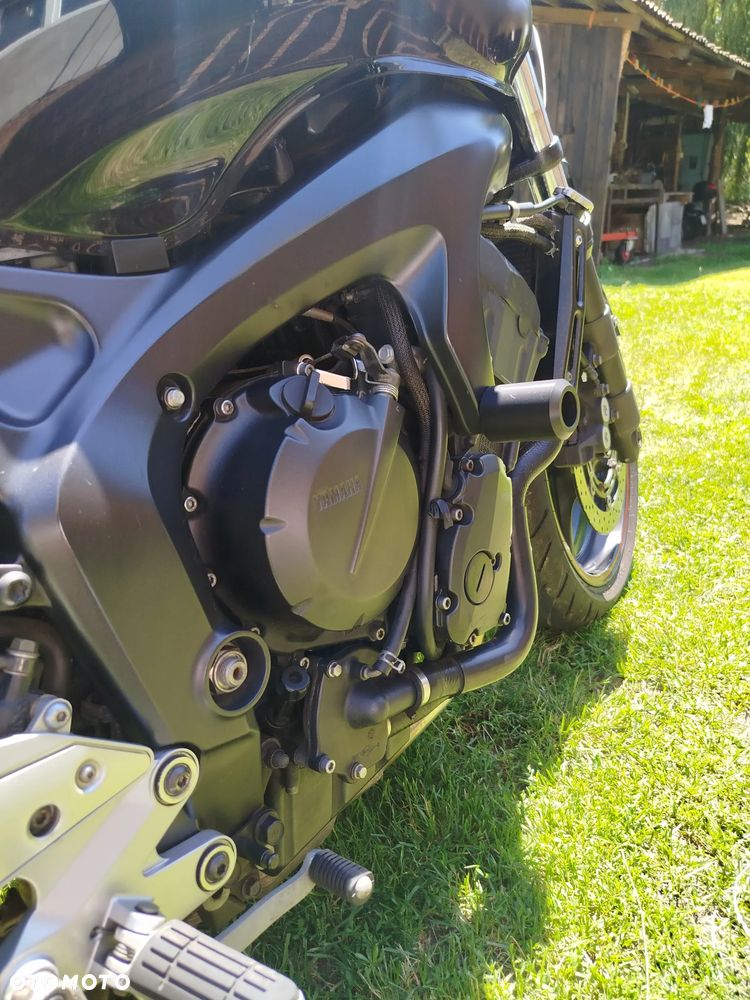 Yamaha FZ6 - 5
