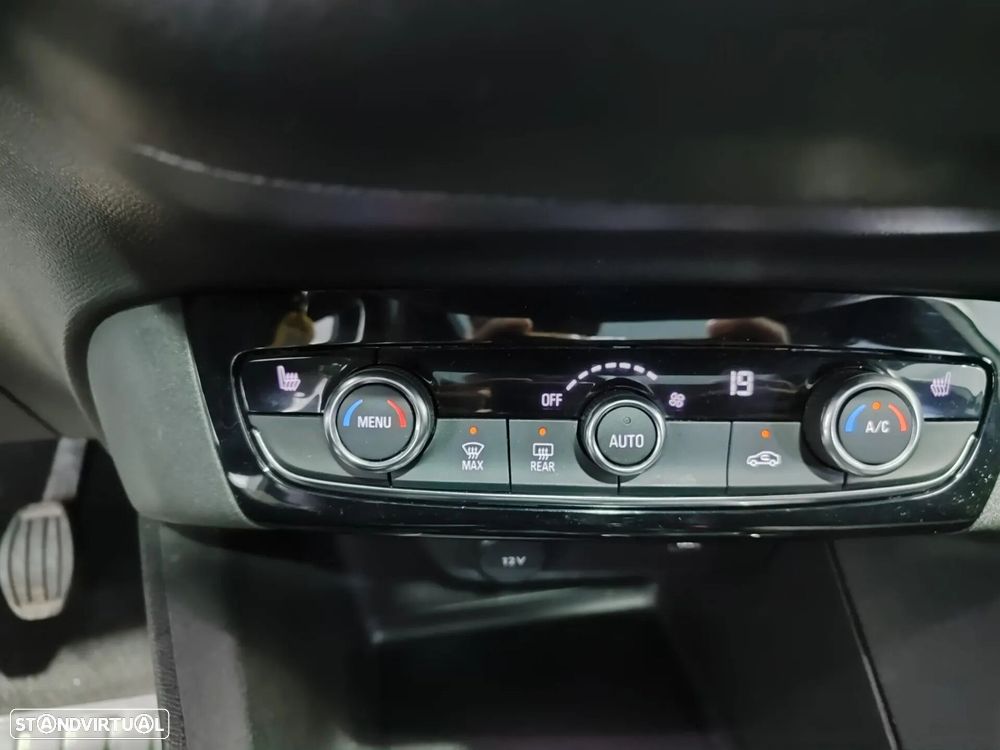 Opel Corsa 1.2 T GS - 27