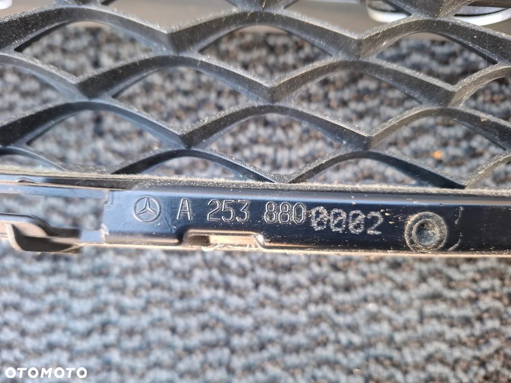 MERCEDES GLC W253 A253 LIFT 19-23r ATRAPA GRILL - 17