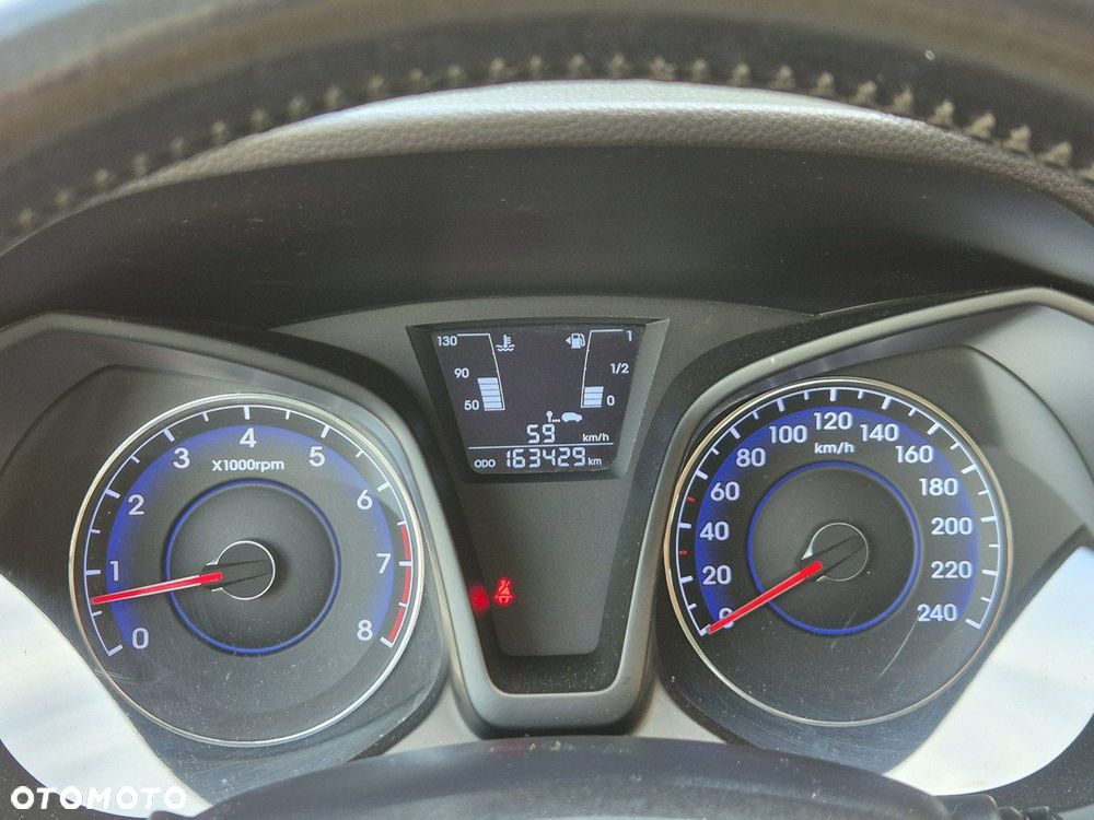 Hyundai ix20 - 18