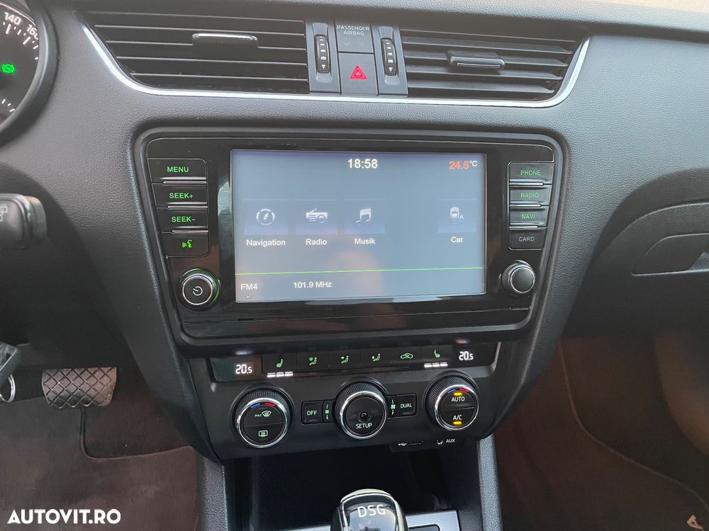 Skoda Octavia - 25