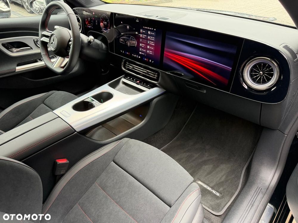 Mercedes-Benz CLA 200 mHEV 8G-DCT - 14