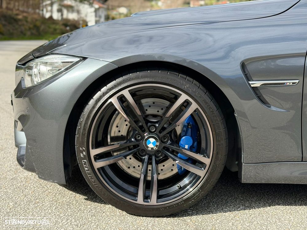 BMW M3 Auto - 58